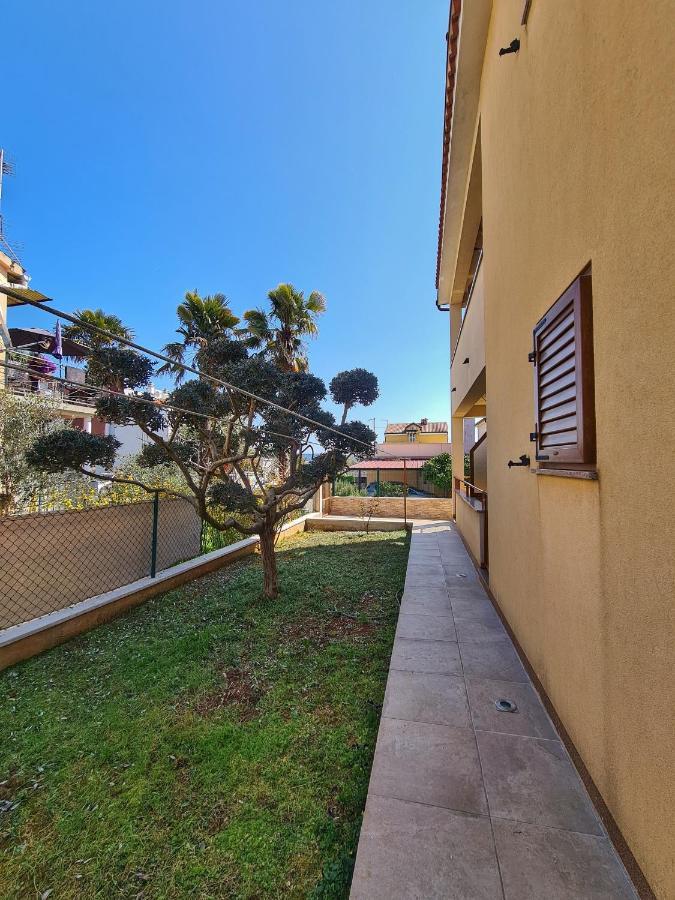 Apartment Manuel Новиград Екстериор снимка