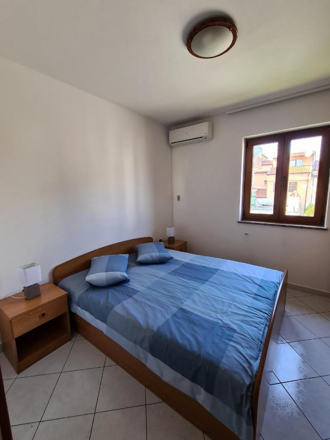 Apartment Manuel Новиград Екстериор снимка